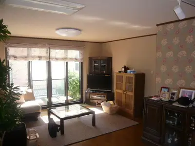 素材感にこだわった壁紙