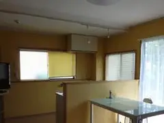 明るい対面式ダイニングキッチン