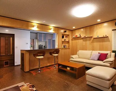 人も猫もゆったり暮らせる広々リビング。