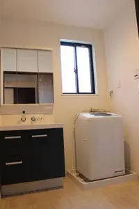 和モダンの落ち着きのある空間へ