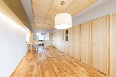 自然素材をふんだんに使って明るくフルリノベーション!