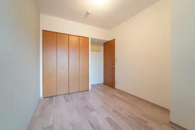 中古物件を購入し、キッチンの交換を中心に表装リフォーム