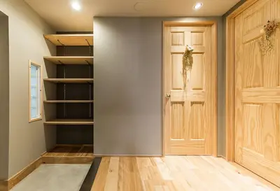 STAY HOMEの中、家の中を森に見立てた空間