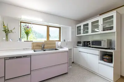 古民家の良さを活かし、暖かで機能的な住まいへ