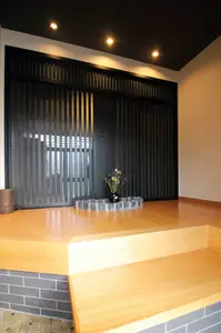 暖炉のある家 こだわりのキッチン玄関長年の夢を叶える改修工事