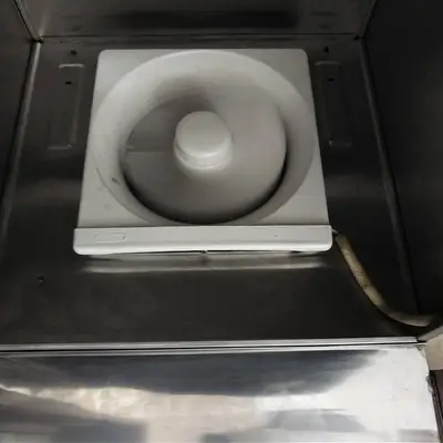 システムキッチン　換気扇　キッチン清掃塗装　