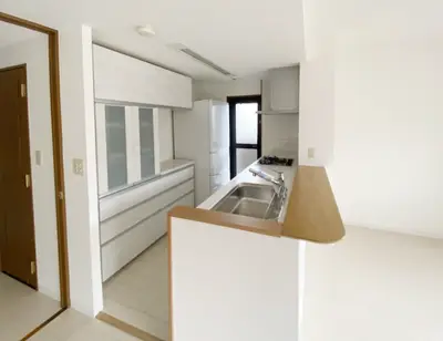 和室とリビングを一体化して開放的なリビングへ