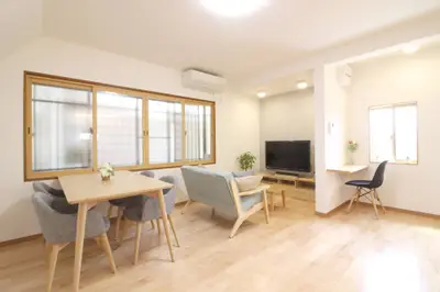 狭小住宅　可能な限り増築してゆったり寛げる空間にリフォーム