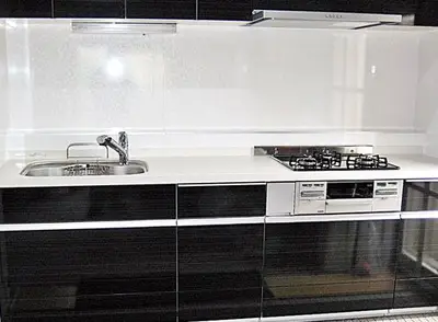 リクシル　システムキッチン交換工事