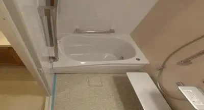 掃除の大変なタイル貼りから最新のユニットバスへ