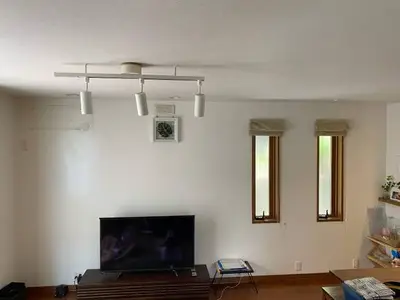 一面だけクロス張替え アクセントクロスでリビングが一新