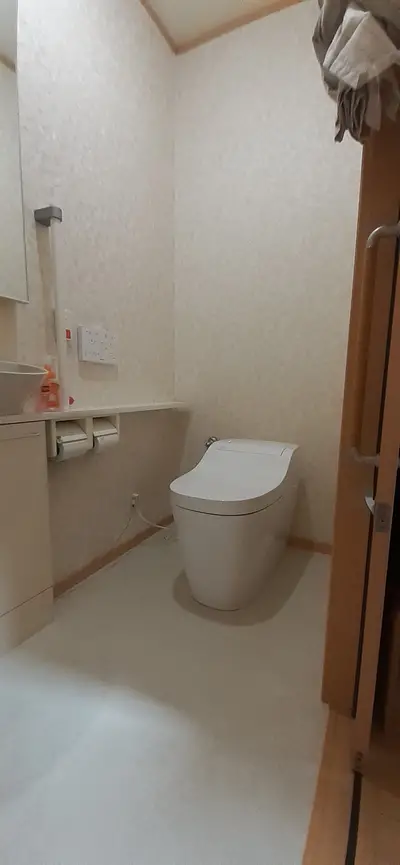 お掃除お任せのお手入れ簡単トイレ