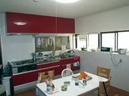 キッチンはクリナップのクリーンレディを採用・塗装は白で統一