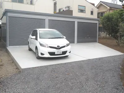 物置を新しくして駐車場も造りました！