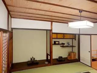 京町屋2階改修工事 残せる部分は残して使い勝手よくリフォーム