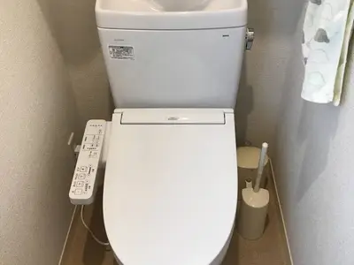 故障して困ったときの、手軽なトイレ交換