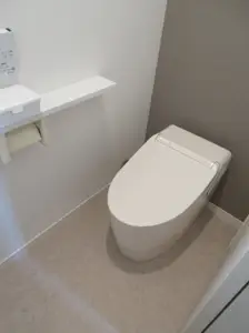 タンクレストイレですっきりとした空間へ