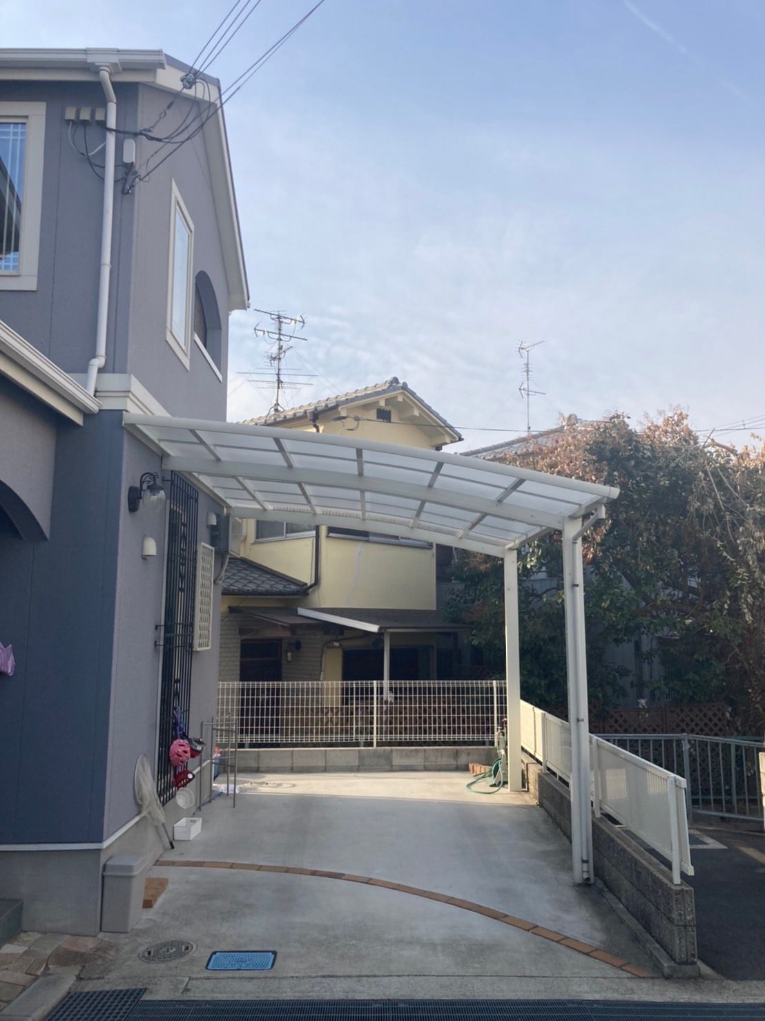 駐車場をうまく活用してバルコニーを設置