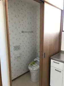 トイレ・シンク・洗面所として使えるスペースに施工