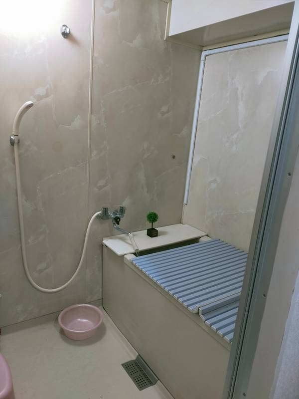 古くなった水廻りの設備を交換