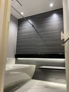 タイルと木質感をだしたLDK