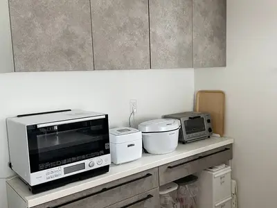 カップボードをキッチンと同一メーカーで統一