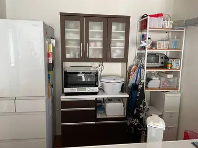 カップボードをキッチンと同一メーカーで統一