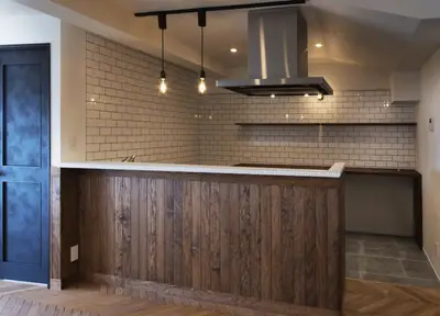 ヘリンボーンスタイルで足元からおしゃれに