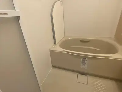 古いタイプのお風呂を手入れしやすい快適空間に