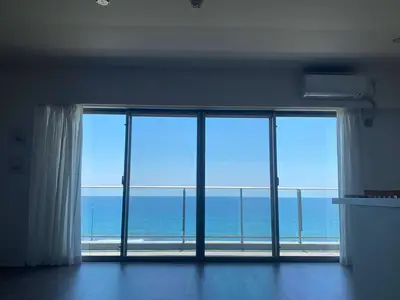 間仕切り壁撤去＋内装工事