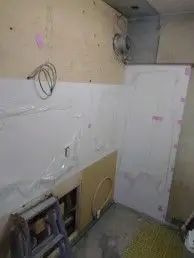 長年使ったキッチンをきれいにリフォーム