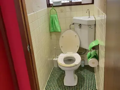 暗い雰囲気から明るいお風呂・トイレにリフォーム