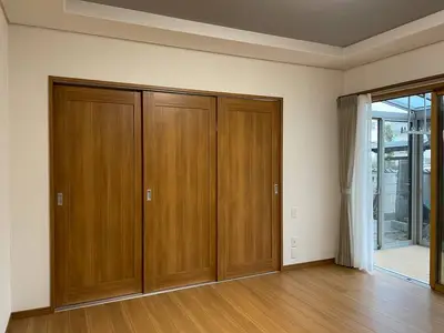 和室をリビングに、洋室を寝室にリフォーム