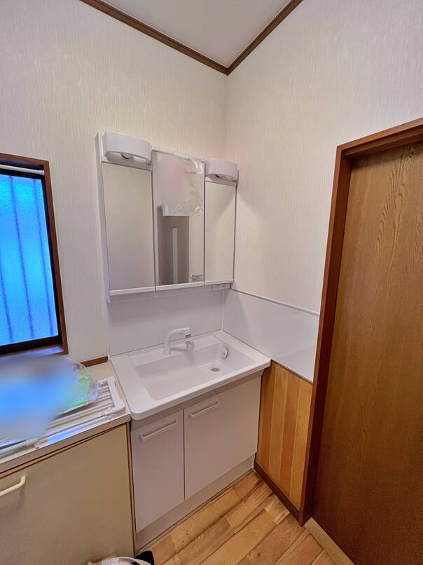 中古住宅をご購入後、洗面化粧台を新しく致しました | リフォーム費用 