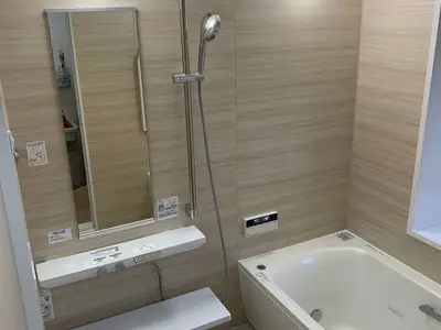 冷たくて寒いお風呂から広々あったか快適お風呂へリフォーム