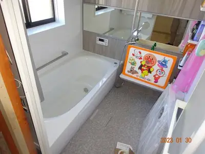 浴室、洗面化粧台交換、アウトセットドア、内窓設置