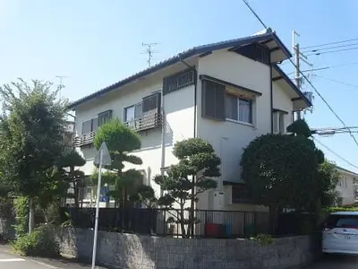 劣化した外壁をきれいに塗装