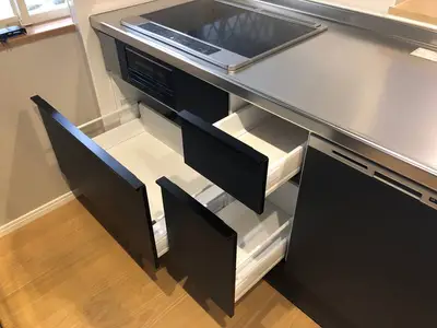 家族団らんの広々キッチン