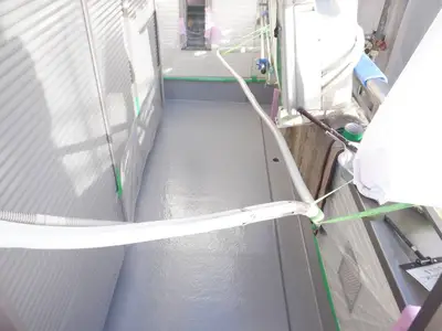 屋根も外壁もニッペ　パーフェクトシリーズ　素敵な外観に