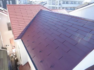 屋根も外壁もニッペ　パーフェクトシリーズ　素敵な外観に