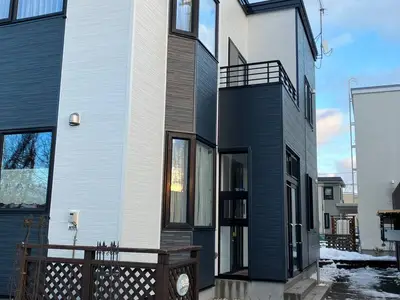 外壁貼替工事・屋根塗装工事