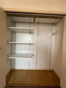 クロスを交換して室内が明るくなりました！