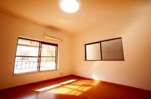 火災で焼け焦げた和室を洋室に改装