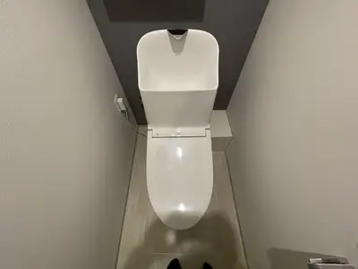 落ち着いたトイレ空間へ変身