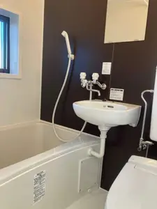 トイレ付きユニットバス設置・既設トイレもきれいな状態に