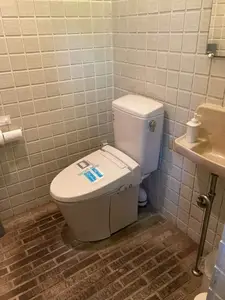 店舗・トイレ交換工事