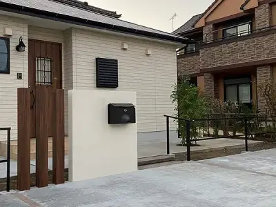 アパートとして使っていた建物を家族で住める住まいへ