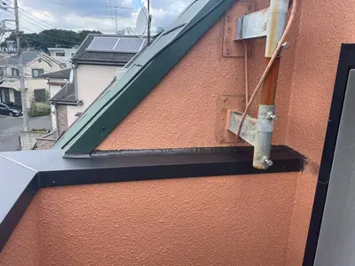 屋根の笠木修理