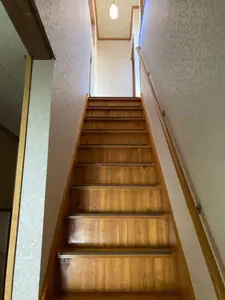 グワついている床と傷んでいた床をきれいに補修