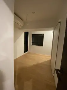 フルリノベーションでシンプル&クールな空間に